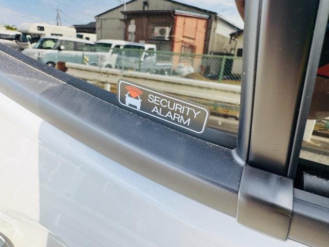 ライズ Ｚ　登録済み未使用車　４ＷＤ　９インチディスプレイオーディオ　パノラミックビューモニター　ＢＳＭ＋ＲＣＴＡ　スマートパノラマパークングパッケージ　スマートアシスト　ＬＥＤライト　シートヒーター（8枚目）