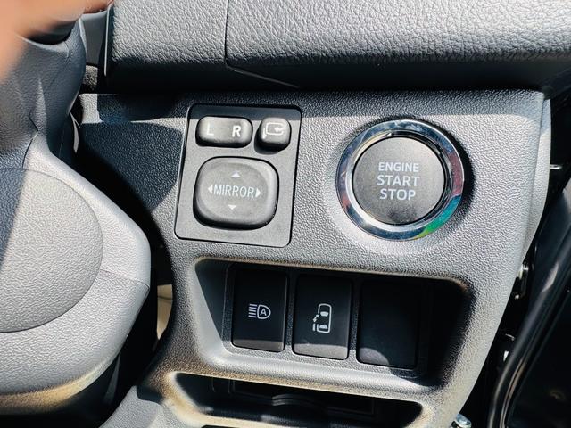 ハイエースワゴン ＧＬ　登録済未使用車　パワースライドドア　パノラミックビューモニター　デジタルインナーミラー　ＬＥＤヘッドランプ　ＬＥＤフォグ　トヨタセーフティセンス　スマートキー　１０人乗り（13枚目）