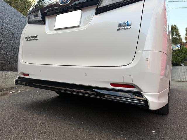 ヴェルファイアハイブリッド エグゼクティブラウンジ　法人１オーナー　ＴＲＤエアロ　ツインムーンルーフ　ナビＴＶ　ＪＢＬプレミアムサウンド　パノラミックビューモニター　デジタルインナーミラー　リヤエンターテイメント　ＥＴＣ　ＴＲＤ足回り　１９インチＡＷ（17枚目）