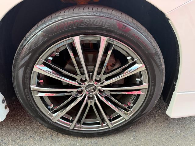 ヴェルファイアハイブリッド エグゼクティブラウンジ　法人１オーナー　ＴＲＤエアロ　ツインムーンルーフ　ナビＴＶ　ＪＢＬプレミアムサウンド　パノラミックビューモニター　デジタルインナーミラー　リヤエンターテイメント　ＥＴＣ　ＴＲＤ足回り　１９インチＡＷ（18枚目）