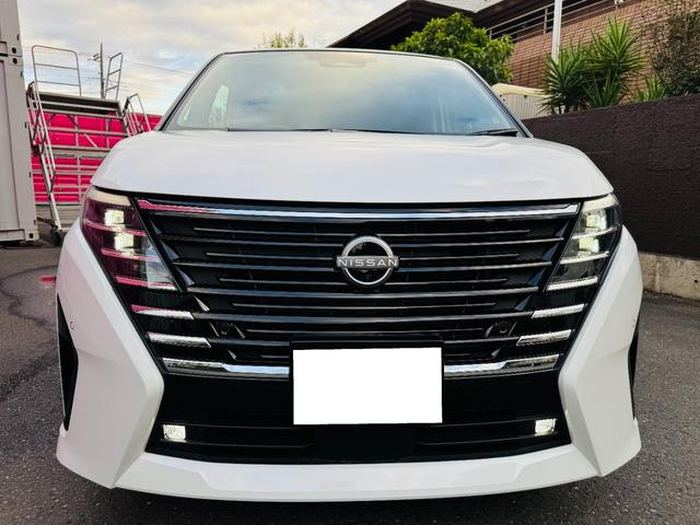 セレナ ハイウェイスターV 12.3インチNCナビTV 11インチ後席モニター アラウンドビューモニター インテリジェントルームミラー プロパイロット ETC2.0 ドライブレコーダー LEDヘッドライト 両側パワースライドドア(5枚目)