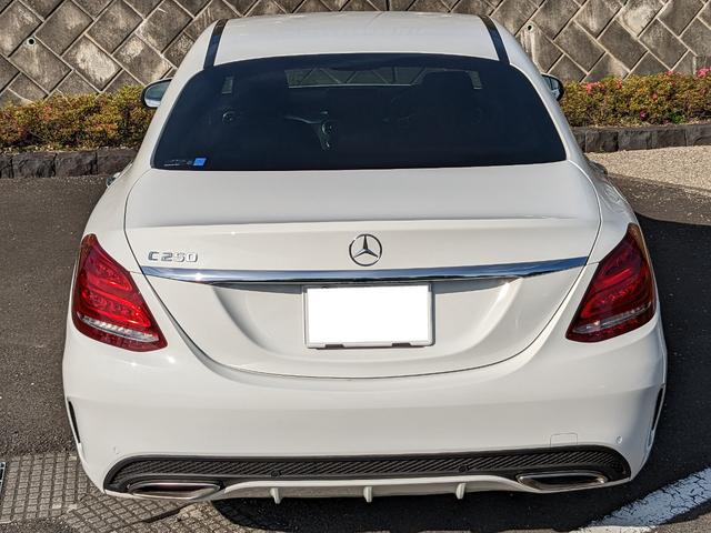 Ｃ２５０スポーツ　レザーエクスクルーシブパッケージ　本革シート　エアバランスパッケージ　Ｂｕｒｍｅｓｔｅｒサラウンド　レーダーセーフティ　ＡＩＲＭＡＴＩＣ　フットトランクオープナー　１９インチＡＭＧマルチスポークＡＷ(8枚目)