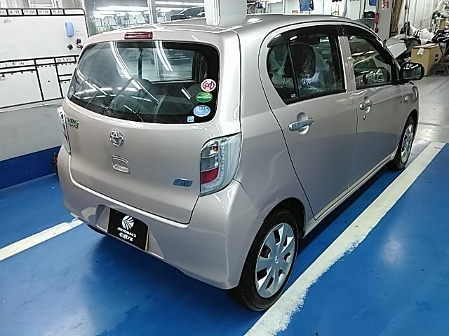 ピクシスエポック Ｌ　ＳＡ　ワンオーナー　キーレス　ワンセグ　ナビ＆ＴＶ　エアバッグ　オートマ　ディーラー車　フル装備　助手席エアバッグ　衝突被害軽減システム　ＥＴＣ（3枚目）