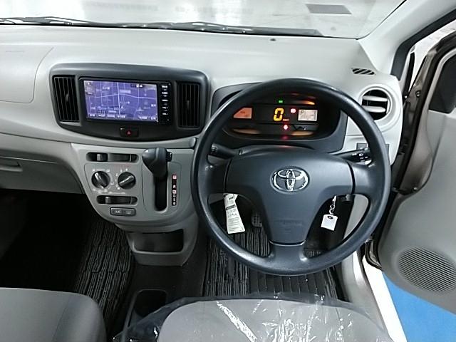 ピクシスエポック Ｌ　ＳＡ　ワンオーナー　キーレス　ワンセグ　ナビ＆ＴＶ　エアバッグ　オートマ　ディーラー車　フル装備　助手席エアバッグ　衝突被害軽減システム　ＥＴＣ（7枚目）