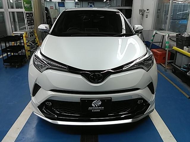 C-HR G-T ワンオーナー キーレス フルセグ ナビ&TV 18アルミホイール アイドリングストップ エアバッグ オートマ フル装備 助手席エアバッグ 衝突被害軽減システム ETC バックカメラ スマートキー(4枚目)