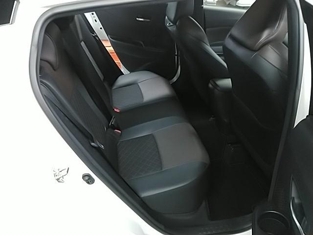 C-HR G-T ワンオーナー キーレス フルセグ ナビ&TV 18アルミホイール アイドリングストップ エアバッグ オートマ フル装備 助手席エアバッグ 衝突被害軽減システム ETC バックカメラ スマートキー(11枚目)