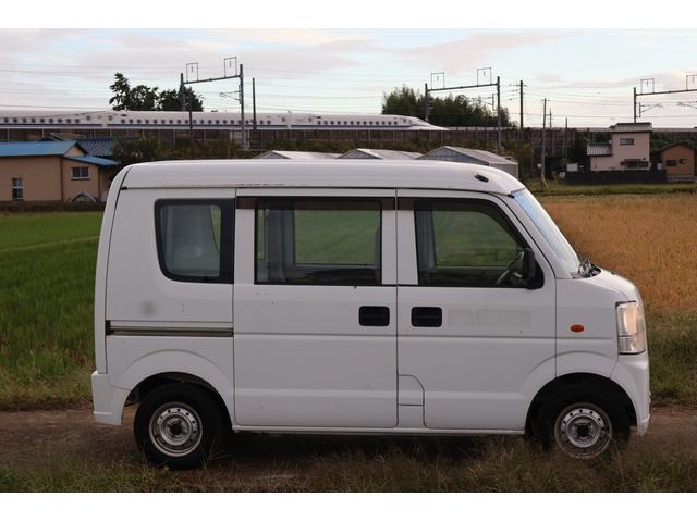 エブリイ ＰＡ　パートタイム４ＷＤ　５速マニュアル　夏冬タイヤセット　整備記録簿１５枚有　ワンオーナー（5枚目）