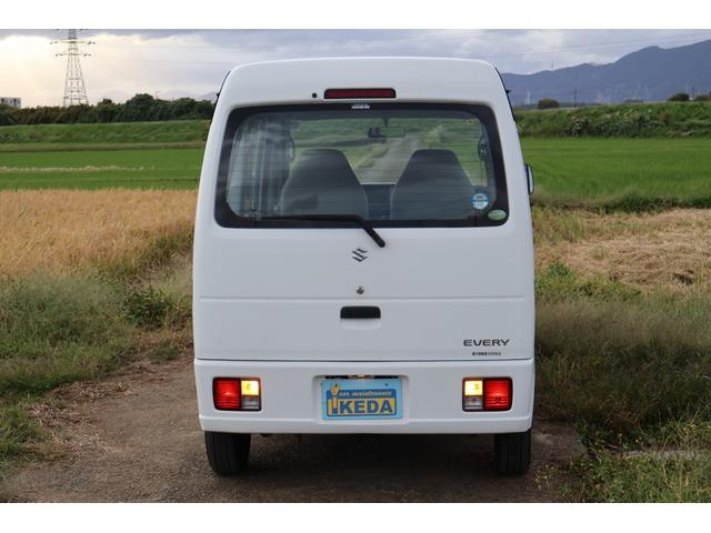 エブリイ ＰＡ　パートタイム４ＷＤ　５速マニュアル　夏冬タイヤセット　整備記録簿１５枚有　ワンオーナー（8枚目）