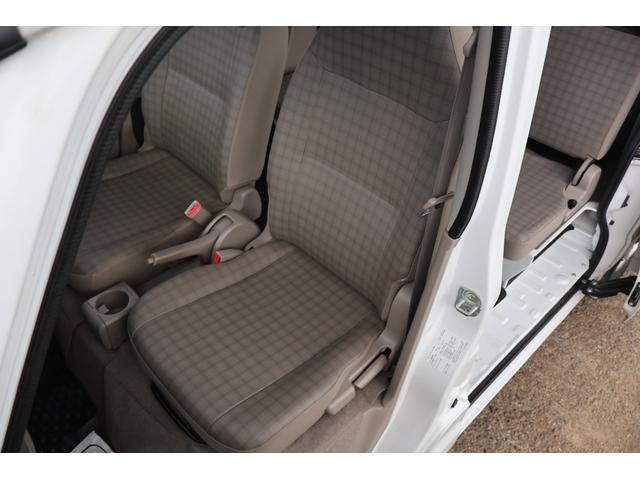 エブリイ ＰＡ　パートタイム４ＷＤ　５速マニュアル　夏冬タイヤセット　整備記録簿１５枚有　ワンオーナー（18枚目）