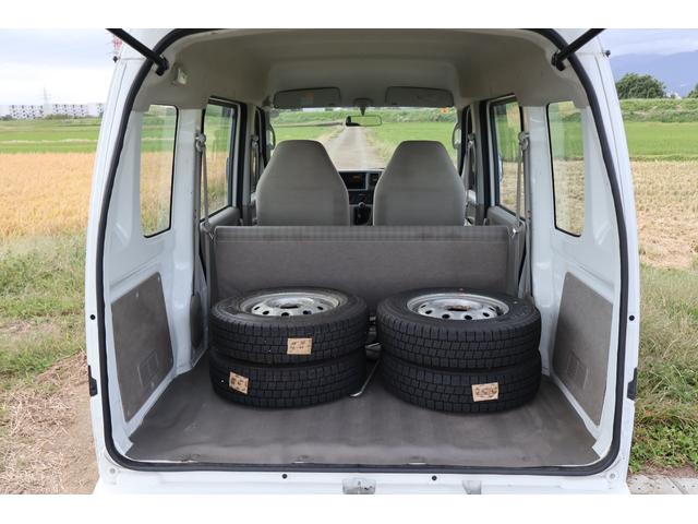 エブリイ ＰＡ　パートタイム４ＷＤ　５速マニュアル　夏冬タイヤセット　整備記録簿１５枚有　ワンオーナー（24枚目）