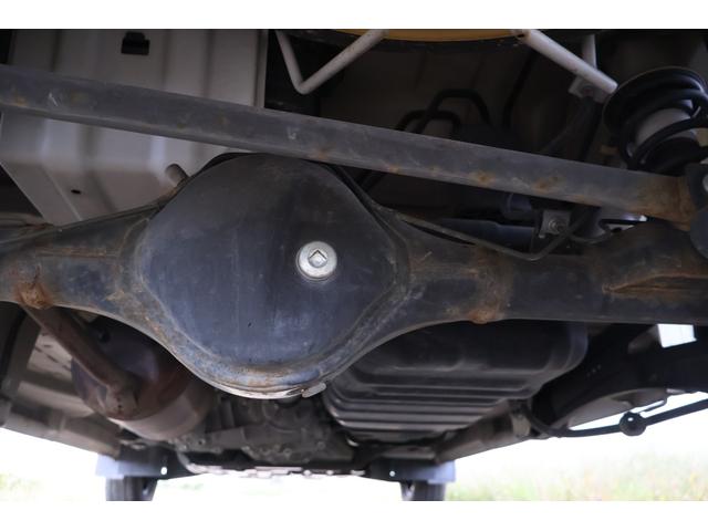 エブリイ ＰＡ　パートタイム４ＷＤ　５速マニュアル　夏冬タイヤセット　整備記録簿１５枚有　ワンオーナー（33枚目）