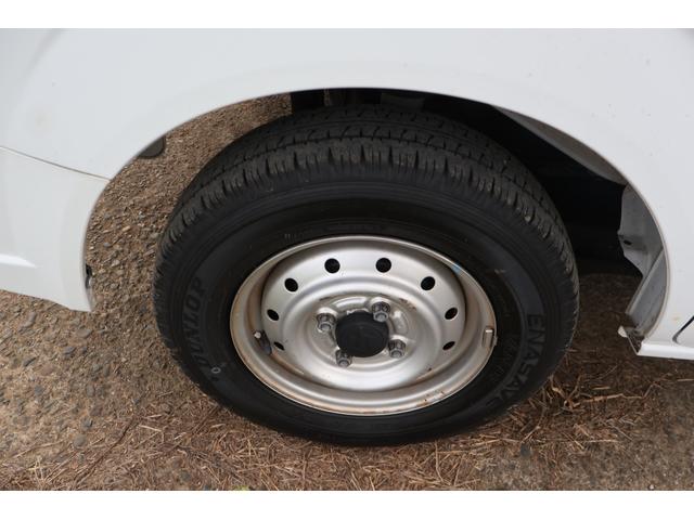 エブリイ ＰＡ　パートタイム４ＷＤ　５速マニュアル　夏冬タイヤセット　整備記録簿１５枚有　ワンオーナー（40枚目）