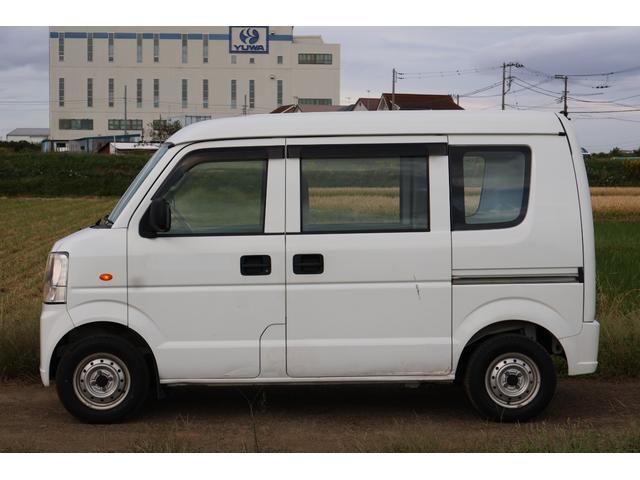 エブリイ ＰＡ　パートタイム４ＷＤ　５速マニュアル　夏冬タイヤセット　整備記録簿１５枚有　ワンオーナー（70枚目）