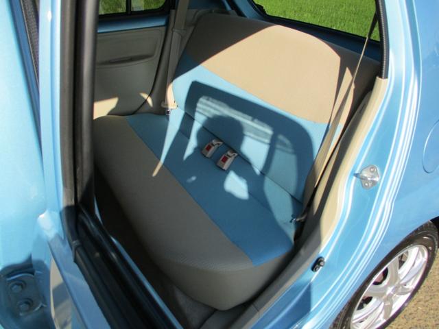 エッセ X 純正ナビ バックカメラ 走行8000km キーレス 電動格納ドアミラー オートエアコン ボディ同色アウターハンドル 4速オートマ(19枚目)