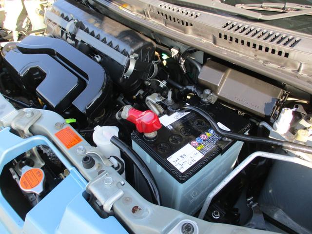 エッセ X 純正ナビ バックカメラ 走行8000km キーレス 電動格納ドアミラー オートエアコン ボディ同色アウターハンドル 4速オートマ(26枚目)