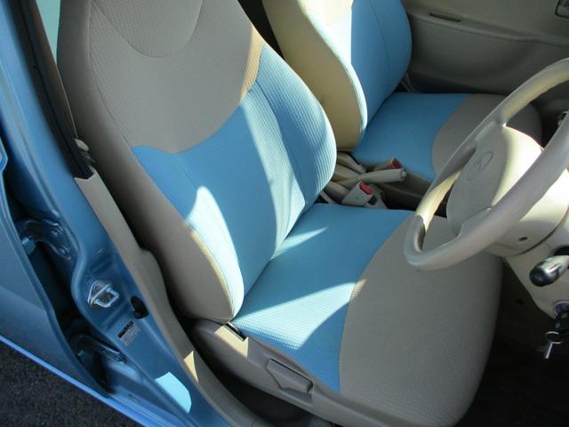 エッセ X 純正ナビ バックカメラ 走行8000km キーレス 電動格納ドアミラー オートエアコン ボディ同色アウターハンドル 4速オートマ(56枚目)