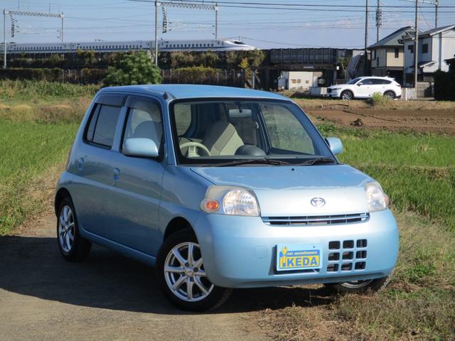 エッセ X 純正ナビ バックカメラ 走行8000km キーレス 電動格納ドアミラー オートエアコン ボディ同色アウターハンドル 4速オートマ(74枚目)