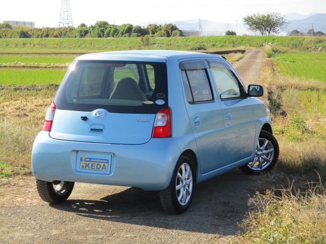 エッセ X 純正ナビ バックカメラ 走行8000km キーレス 電動格納ドアミラー オートエアコン ボディ同色アウターハンドル 4速オートマ(75枚目)