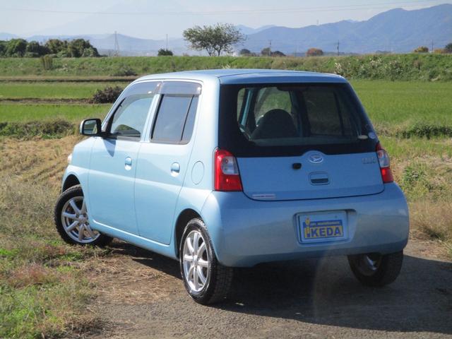 エッセ X 純正ナビ バックカメラ 走行8000km キーレス 電動格納ドアミラー オートエアコン ボディ同色アウターハンドル 4速オートマ(76枚目)