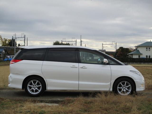 エスティマ ２．４アエラス　Ｇエディション　純正地デジＨＤＤナビ　ＤＶＤ再生　Ｂｌｕｅｔｏｏｔｈオーディオ　後席フリップダウンモニター　両側パワースライドア　ディスチャージ　スマートキー　寒冷地仕様（5枚目）