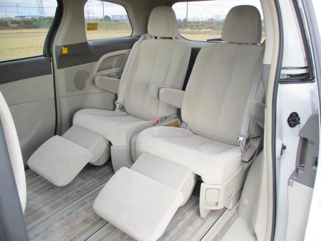 エスティマ ２．４アエラス　Ｇエディション　純正地デジＨＤＤナビ　ＤＶＤ再生　Ｂｌｕｅｔｏｏｔｈオーディオ　後席フリップダウンモニター　両側パワースライドア　ディスチャージ　スマートキー　寒冷地仕様（68枚目）