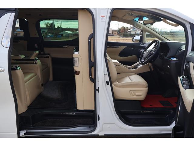 アルファード 3.5ロイヤルラウンジSP フルパーテーション 24インチ後席ディスプレイ JBLプレミアムサウンド リラクゼーションシステム エクストラキャビネット 冷蔵庫 置くだけ充電 調光ウインドゥ モデリスタフルエアロ(22枚目)