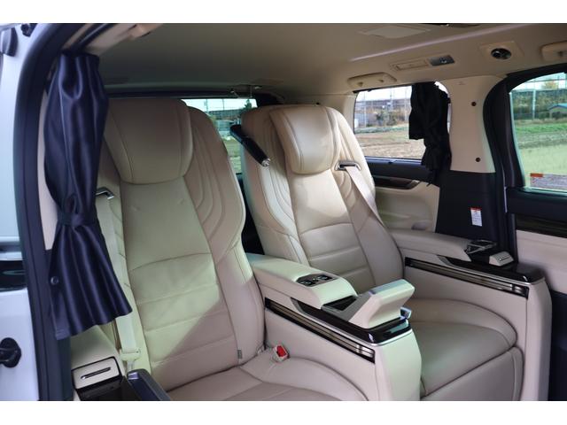 アルファード 3.5ロイヤルラウンジSP フルパーテーション 24インチ後席ディスプレイ JBLプレミアムサウンド リラクゼーションシステム エクストラキャビネット 冷蔵庫 置くだけ充電 調光ウインドゥ モデリスタフルエアロ(25枚目)