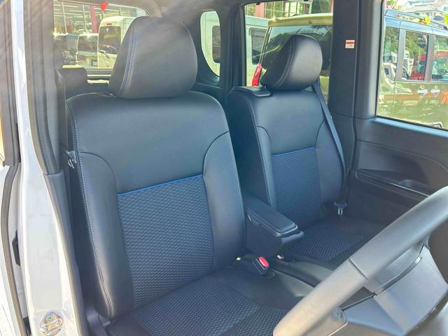 タント カスタムＲＳ　届出済み未使用車　シートヒーター　保証　新車保証・まごころ保証　１年間・走行距離無制限付き　前席シートヒーター　電動パーキングブレーキ　キーフリーシステム　コーナーセンサー　両側電動スライドドア　シートバックテーブル（32枚目）