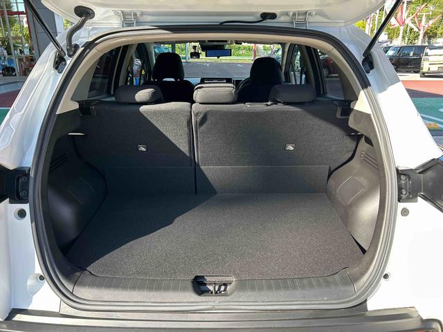 ノート Ｘ　ＦＯＵＲ　保証　新車保証・まごころ保証　１年間・走行距離無制限付き（34枚目）