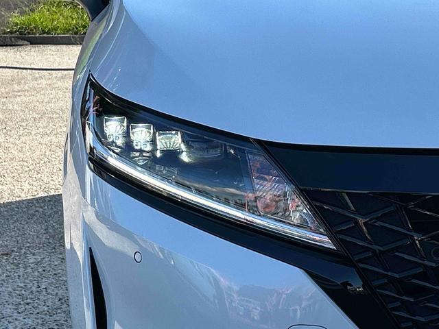 ノート Ｘ　ＦＯＵＲ　保証　新車保証・まごころ保証　１年間・走行距離無制限付き（36枚目）