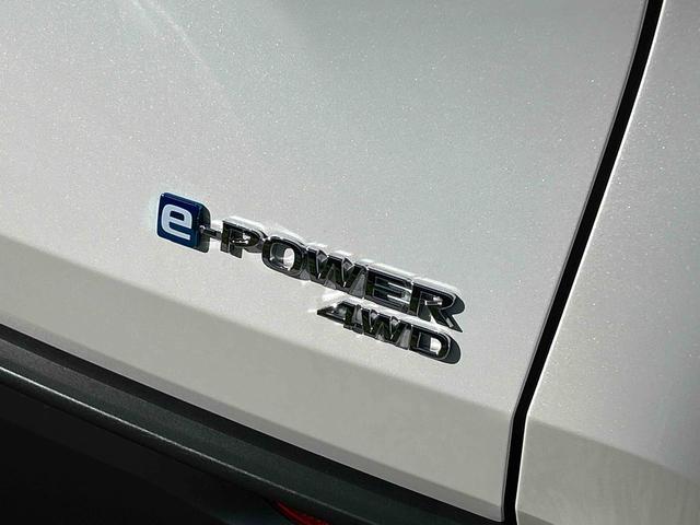 ノート Ｘ　ＦＯＵＲ　保証　新車保証・まごころ保証　１年間・走行距離無制限付き（41枚目）