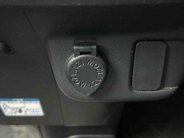 ハイゼットカーゴ デラックス　ＥＴＣ車載器　リヤベンチシート　保証　まごころ保証　１年間・走行距離無制限付き　リヤベンチシート　前席パワーウインドウ　キーレスエントリー　ＥＴＣ車載器　リヤソナーセンサー　ＡＭ／ＦＭラジオ　エアコン（7枚目）