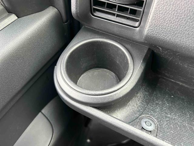 ハイゼットカーゴ デラックス　ＥＴＣ車載器　リヤベンチシート　保証　まごころ保証　１年間・走行距離無制限付き　リヤベンチシート　前席パワーウインドウ　キーレスエントリー　ＥＴＣ車載器　リヤソナーセンサー　ＡＭ／ＦＭラジオ　エアコン（21枚目）