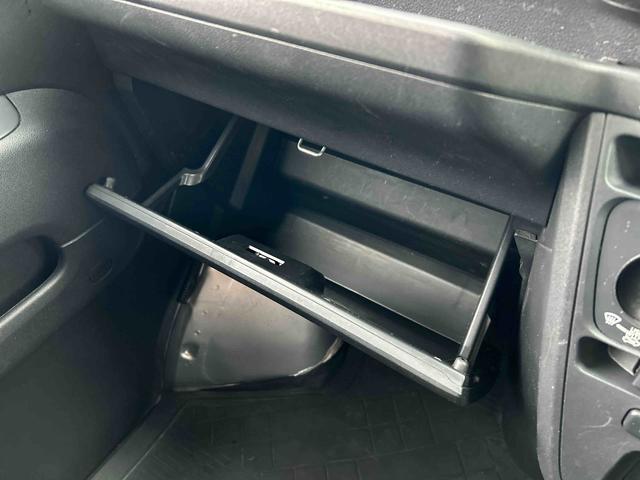 ハイゼットカーゴ デラックス　ＥＴＣ車載器　リヤベンチシート　保証　まごころ保証　１年間・走行距離無制限付き　リヤベンチシート　前席パワーウインドウ　キーレスエントリー　ＥＴＣ車載器　リヤソナーセンサー　ＡＭ／ＦＭラジオ　エアコン（22枚目）