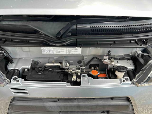 ハイゼットカーゴ デラックス　ＥＴＣ車載器　リヤベンチシート　保証　まごころ保証　１年間・走行距離無制限付き　リヤベンチシート　前席パワーウインドウ　キーレスエントリー　ＥＴＣ車載器　リヤソナーセンサー　ＡＭ／ＦＭラジオ　エアコン（35枚目）