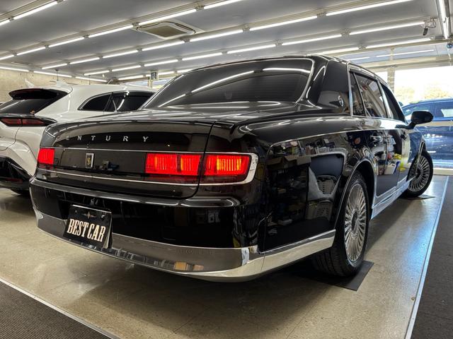 ベースグレード メーカーOP本革黒シート リヤエンター 電動リヤカーテン リヤドアカーテン 純正フロアマット パワートランク 純正18AW 純正ドライブレコーダー(15枚目)