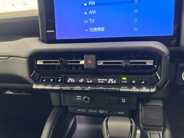 ランドクルーザー２５０ ＶＸ　トヨタチームメイト　丸目ヘッドランプ　サンルーフ　黒革シート　デジタルインナーミラー　フロアマット　サイドバイザー（15枚目）
