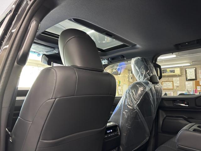 ランドクルーザー２５０ ＶＸ　トヨタチームメイト　丸目ヘッドランプ　サンルーフ　黒革シート　デジタルインナーミラー　フロアマット　サイドバイザー（25枚目）