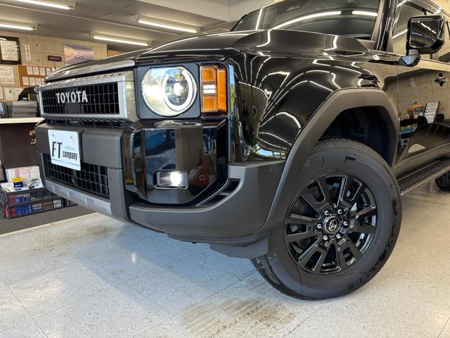 ランドクルーザー２５０ ＶＸ　トヨタチームメイト　丸目ヘッドランプ　サンルーフ　黒革シート　デジタルインナーミラー　フロアマット　サイドバイザー（33枚目）