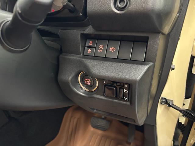 ジムニー ＸＣ　４ＷＤ　ターボ　セーフティサポート　禁煙車　コーナーセンサー　スマートキー　ＬＥＤヘッド　クルコン　オートハイビーム　シートカバー（6枚目）