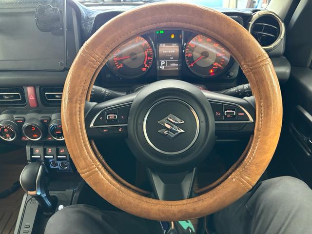 ジムニー ＸＣ　４ＷＤ　ターボ　セーフティサポート　禁煙車　コーナーセンサー　スマートキー　ＬＥＤヘッド　クルコン　オートハイビーム　シートカバー（7枚目）