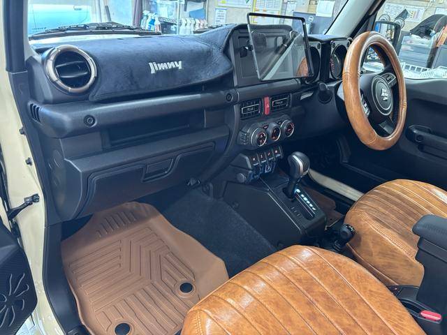 ジムニー ＸＣ　４ＷＤ　ターボ　セーフティサポート　禁煙車　コーナーセンサー　スマートキー　ＬＥＤヘッド　クルコン　オートハイビーム　シートカバー（15枚目）