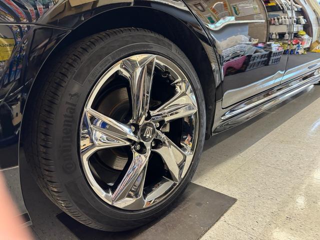 クラウンハイブリッド ＲＳ　リミテッド　ＬＥＤヘッドライト　サイドエアバッグ　１オーナー　盗難防止システム　Ｐシート　Ｂカメラ　エアバッグ　ＤＶＤ　ＡＢＳ　クルーズコントロール　キーレス　フルセグ　スマートキー　アルミホイール　メモリーナビ（37枚目）