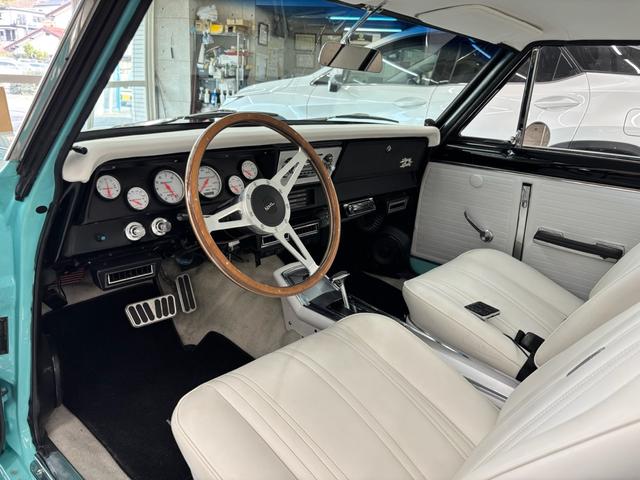 シボレーノーバ エアサス ホワイトレザー フルカスタム(2枚目)