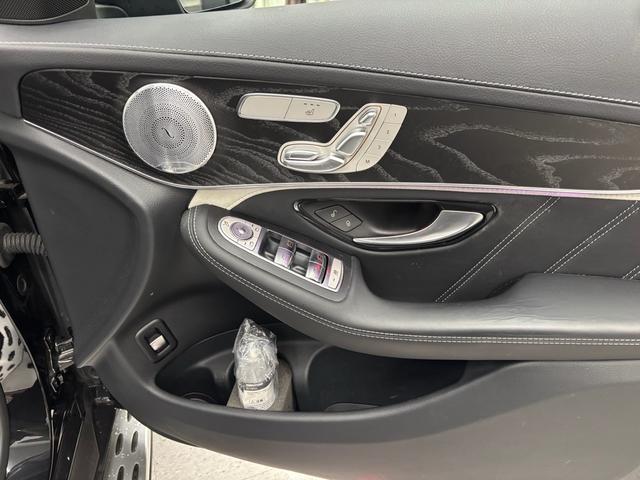 GLC GLC63 S 4マチック+クーペ ディーラー記憶簿!AMGパフォーマンスパッケージ・カーボンローター&ゴールドキャリパー&パフォーマンスシート サンルーフ レーダーセーフティパッケージ(5枚目)