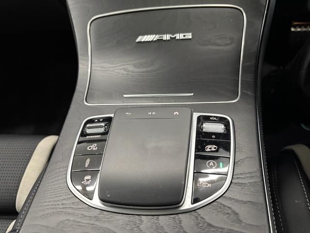 GLC GLC63 S 4マチック+クーペ ディーラー記憶簿!AMGパフォーマンスパッケージ・カーボンローター&ゴールドキャリパー&パフォーマンスシート サンルーフ レーダーセーフティパッケージ(12枚目)