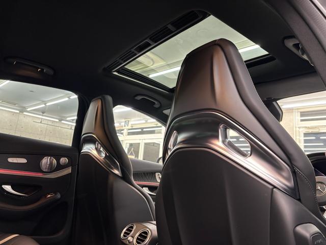 GLC GLC63 S 4マチック+クーペ ディーラー記憶簿!AMGパフォーマンスパッケージ・カーボンローター&ゴールドキャリパー&パフォーマンスシート サンルーフ レーダーセーフティパッケージ(28枚目)