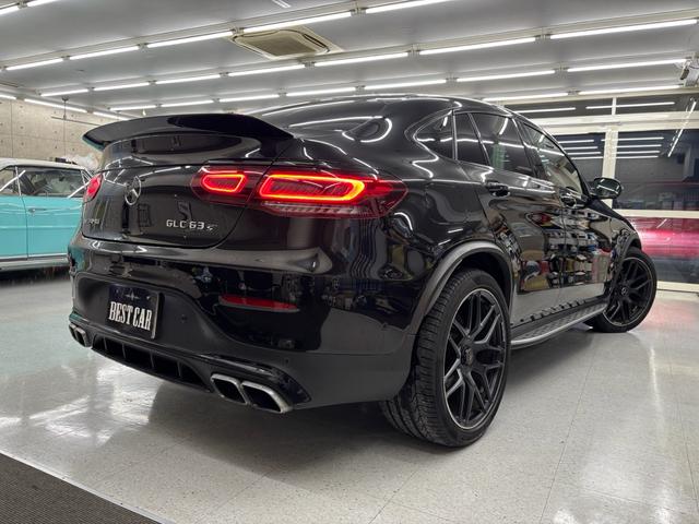 GLC GLC63 S 4マチック+クーペ ディーラー記憶簿!AMGパフォーマンスパッケージ・カーボンローター&ゴールドキャリパー&パフォーマンスシート サンルーフ レーダーセーフティパッケージ(46枚目)