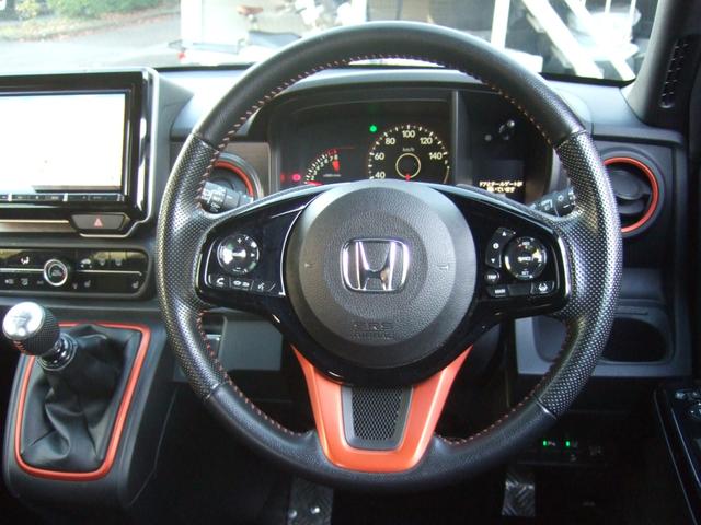 Ｎ－ＯＮＥ ＲＳ　ワンオーナー　６速ＭＴ　ターボ　ホンダセンシング　８型ナビ　フルセグＴＶ　バックカメラ　純正１５インチアルミ　ＥＴＣ　ドラレコ　スマートキー２個　記録簿　取説（16枚目）