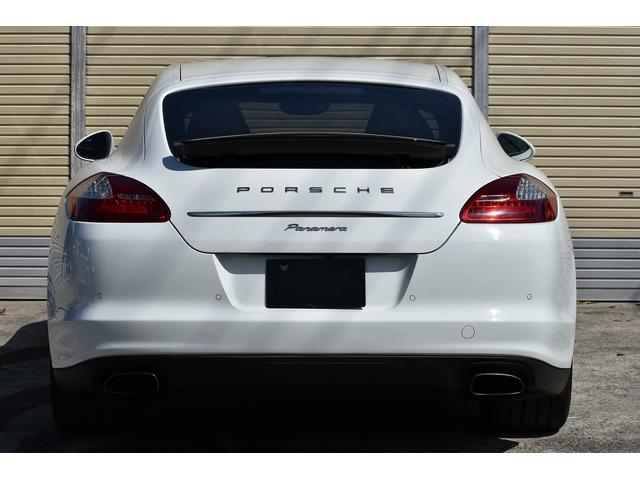 パナメーラ ベースグレード　ベージュレザー　シートヒーター　２２インチアルミホイール　パワーバックドア　Ｖ６エンジン（6枚目）